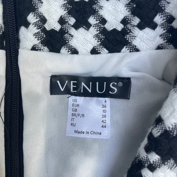 Wrap Romper Size 4 - Picture 5 of 9